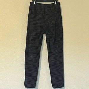 Tek Gear Boy’s M (10/12) Dark Gray & Black Striped Sweatpants